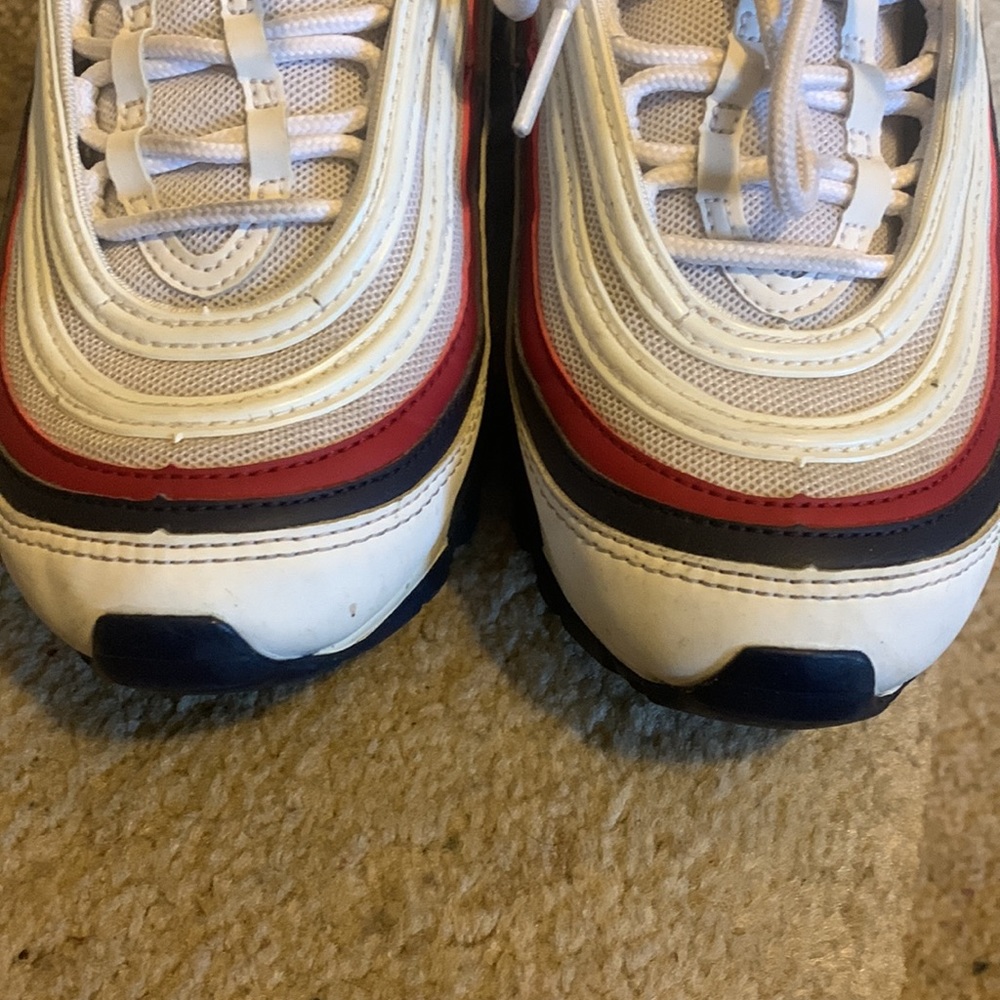 Nike - Picture 8 of 10